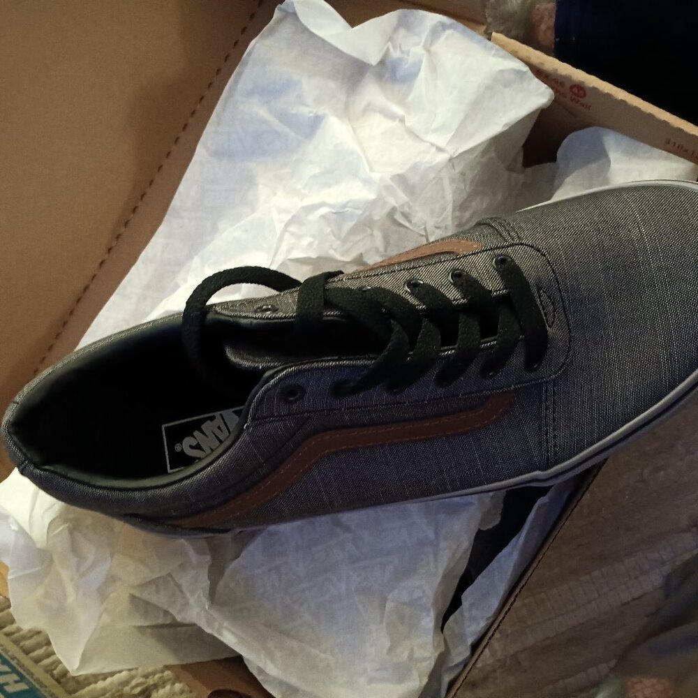 boys vans shoes